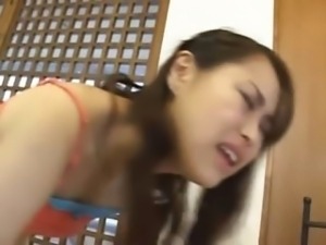 Petite japanese bitch enjoys anal sex