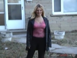 Chubby wife flashes huge boobs in her backyard free