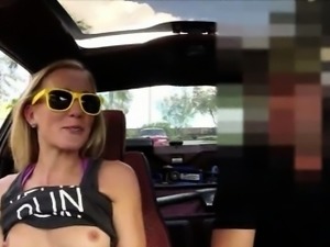 Slim amateur blond slut sells her car and sucks off for cash