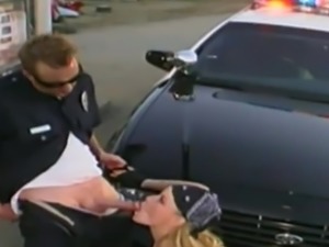 Policeman decides to punish the flamboyant chick with his stiff dick