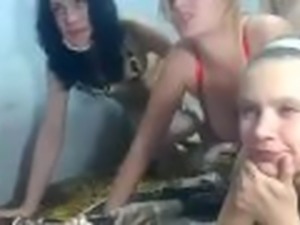 Russian homemade porn in front of webcam
