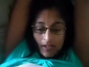 Hot desi indian aunty giving blowjob and fucking lover