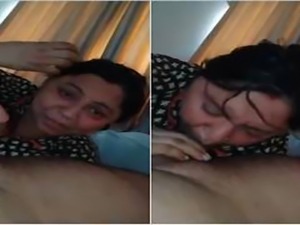 Indian desi randi prostitute bhabhi blowjob to her client