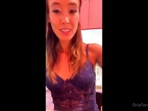 Lewd amateur brunette teen meg davis webcam masturbation