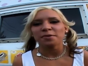Kacey Jordan Wraps Her Meaty Pussy Around The Icecream truck
