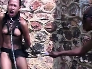 Submissive african whore picked up by biker