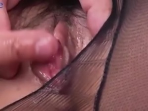 Japanese girl in stockings tries to suck big cock after dildo foreplay