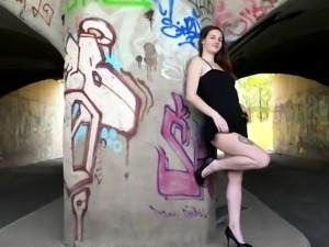 Elena Vega Elena Under the Bridge #pussy