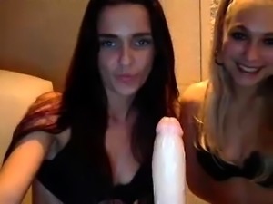 Webcam masturbation very hot blonde teen cum show on webcam